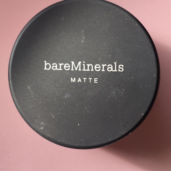 New BareMinerals Matte foundation - Picture 2 of 2